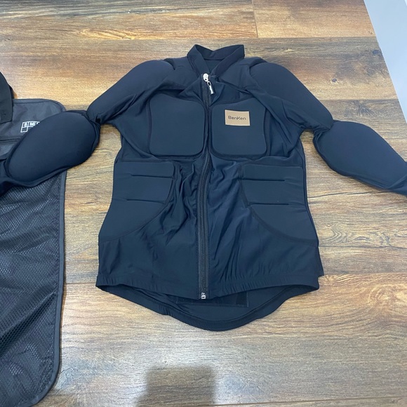 Body Armor BenKen size small full sleeves - Picture 2 of 5